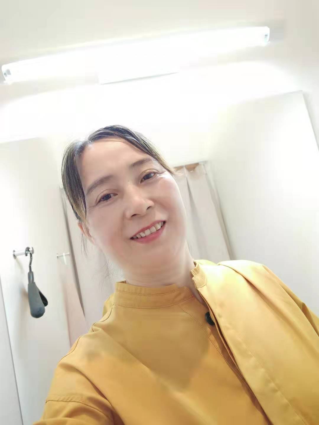 江苏线上红娘虞莉