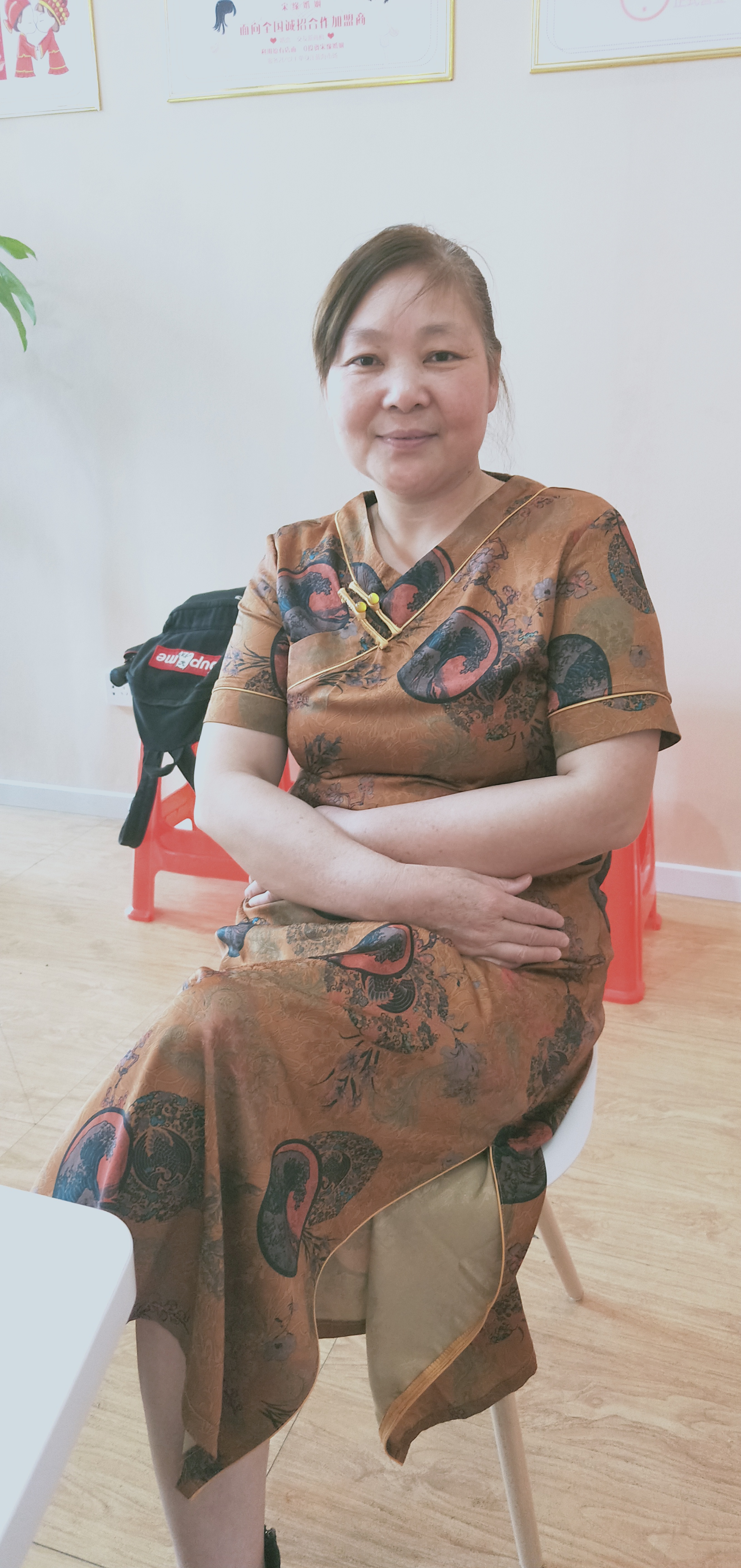 重庆线上红娘刘群