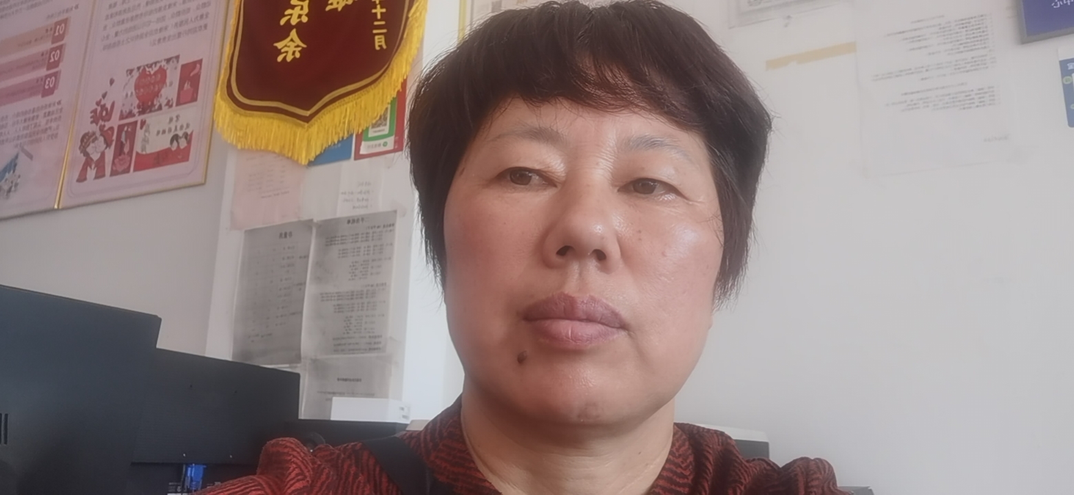 江苏苏州张家港市乐余三店陆芹