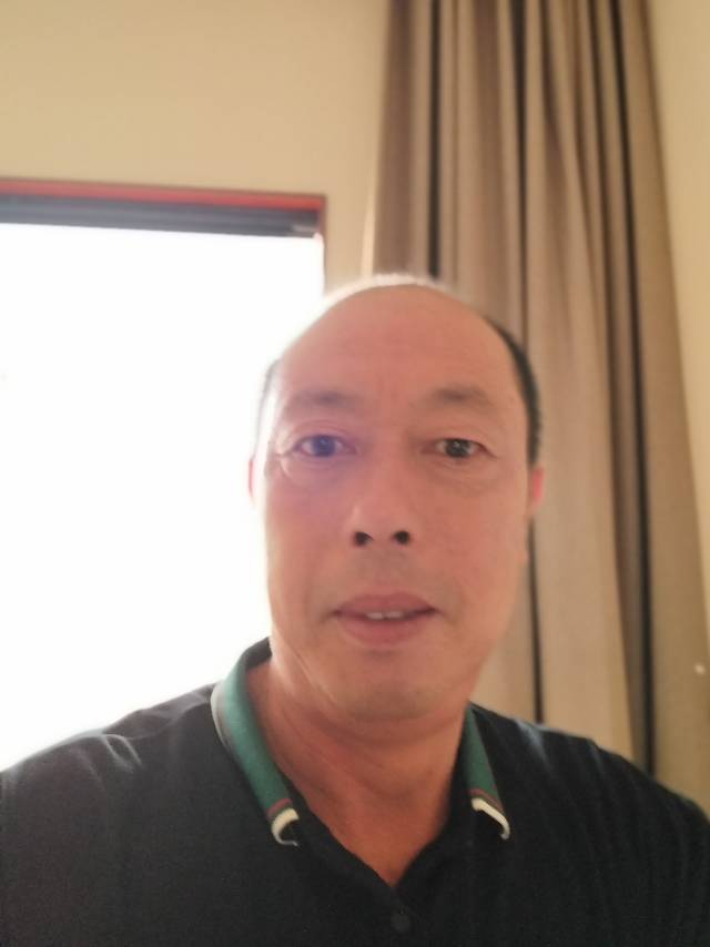 江苏南通崇川区鸿运店黄荣祥