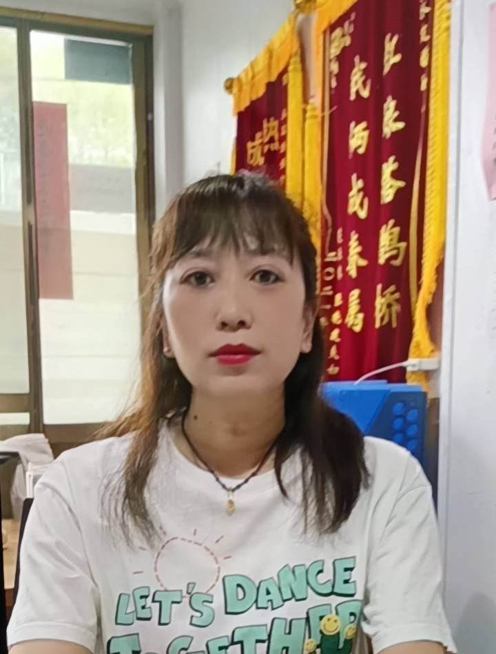 江苏泰州兴化王家塘店夏春梅